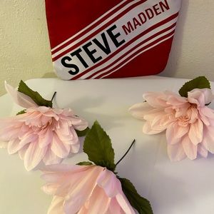 STEVE Madden pouch